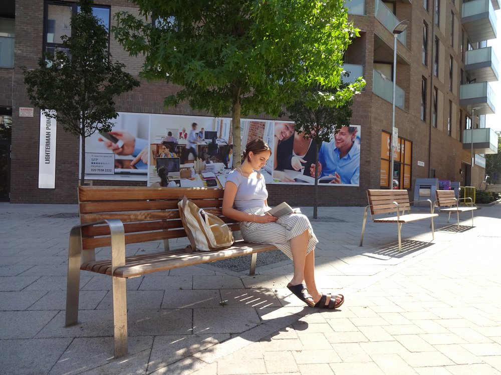 bentlie21-bench-street-furniture-works